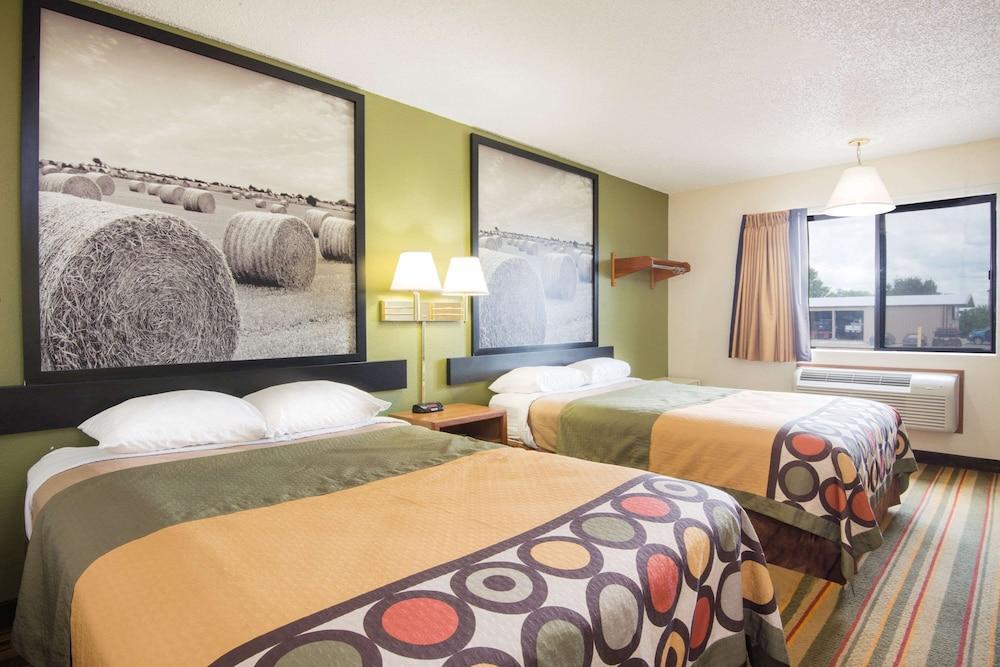 מלון Super 8 By Wyndham El Dorado מראה חיצוני תמונה